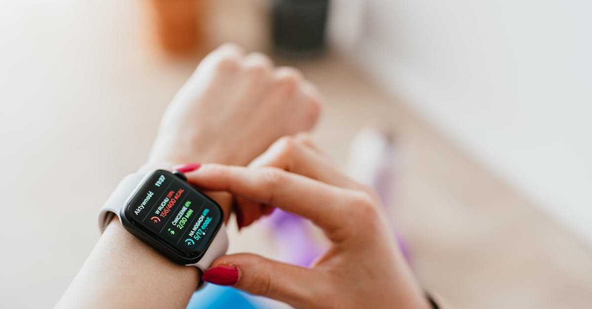 découvrez nos dernières smartwatches alliant technologie avancée, design élégant et fonctionnalités santé pour rester connecté et actif au quotidien. trouvez la montre intelligente idéale adaptée à votre style de vie !