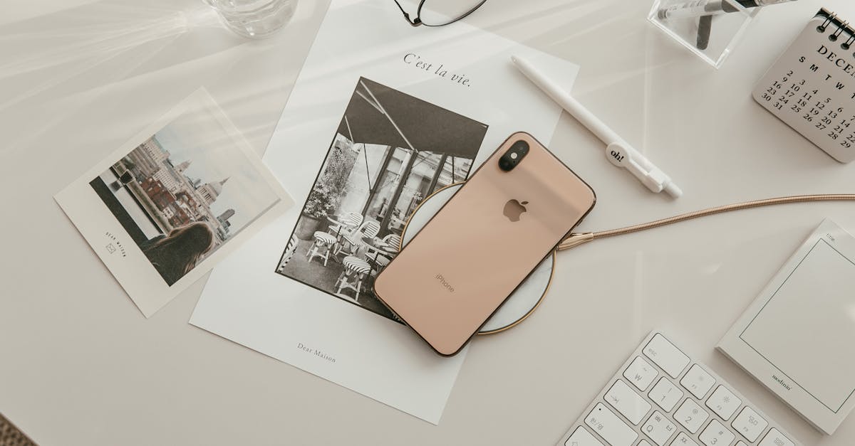 découvrez tout ce qu'il faut savoir sur la recharge sans fil : fonctionnement, avantages, compatibilité et conseils pour choisir le meilleur chargeur adapté à vos appareils.